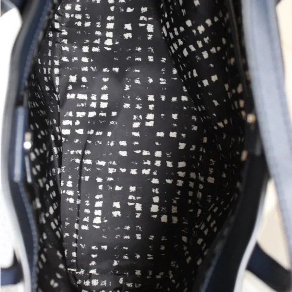 Marc Jacobs Midnight Blue Leather Tote - Picture 5 of 6